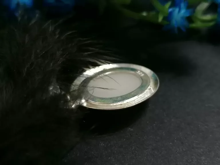 SREBRNA ZAWIESZKA MLECZNY KAMIEŃ PR.925 2,3G