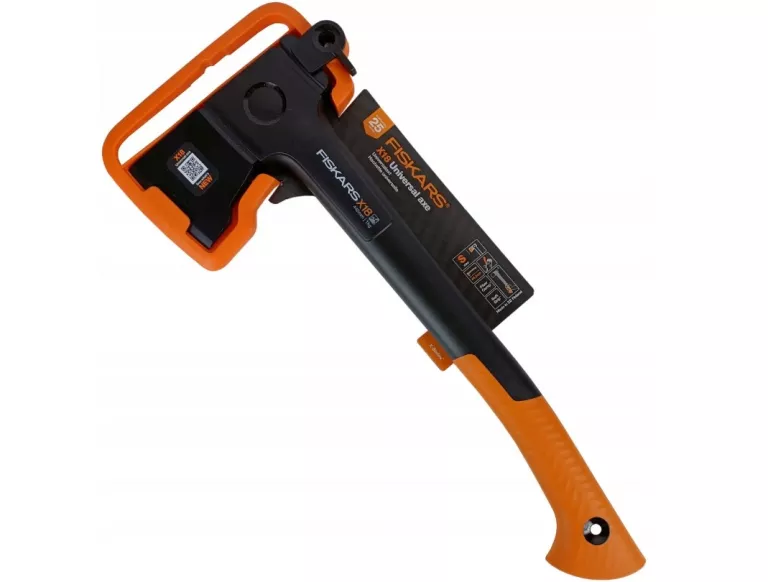FISKARS X18 SIEKIERA CIESIELSKA X-SERIES S 44,5CM