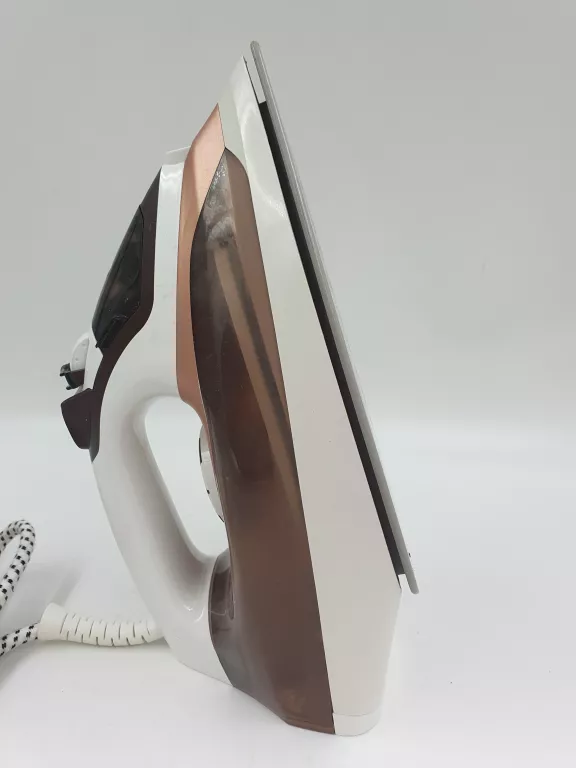 ŻELAZKO PAROWE HOFFEN SI-6262 2600W