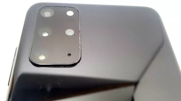 telefon-samsung-s20-plus-5g-pudelko-ladowarka-kod-producenta-sm-g986bzkdeue