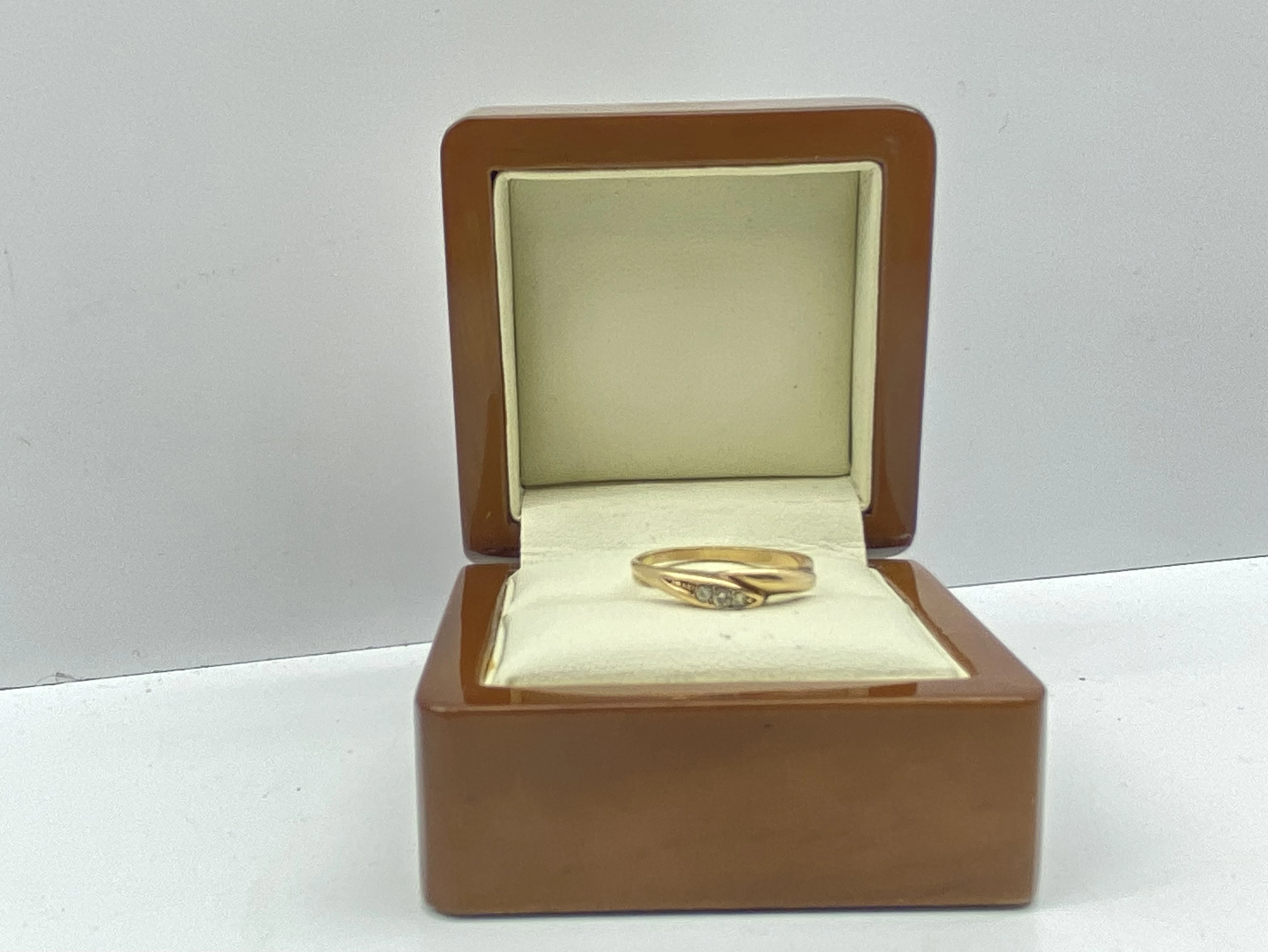 piekny-zloty-pierscionek-pr-585-ean-gtin-5905868206906