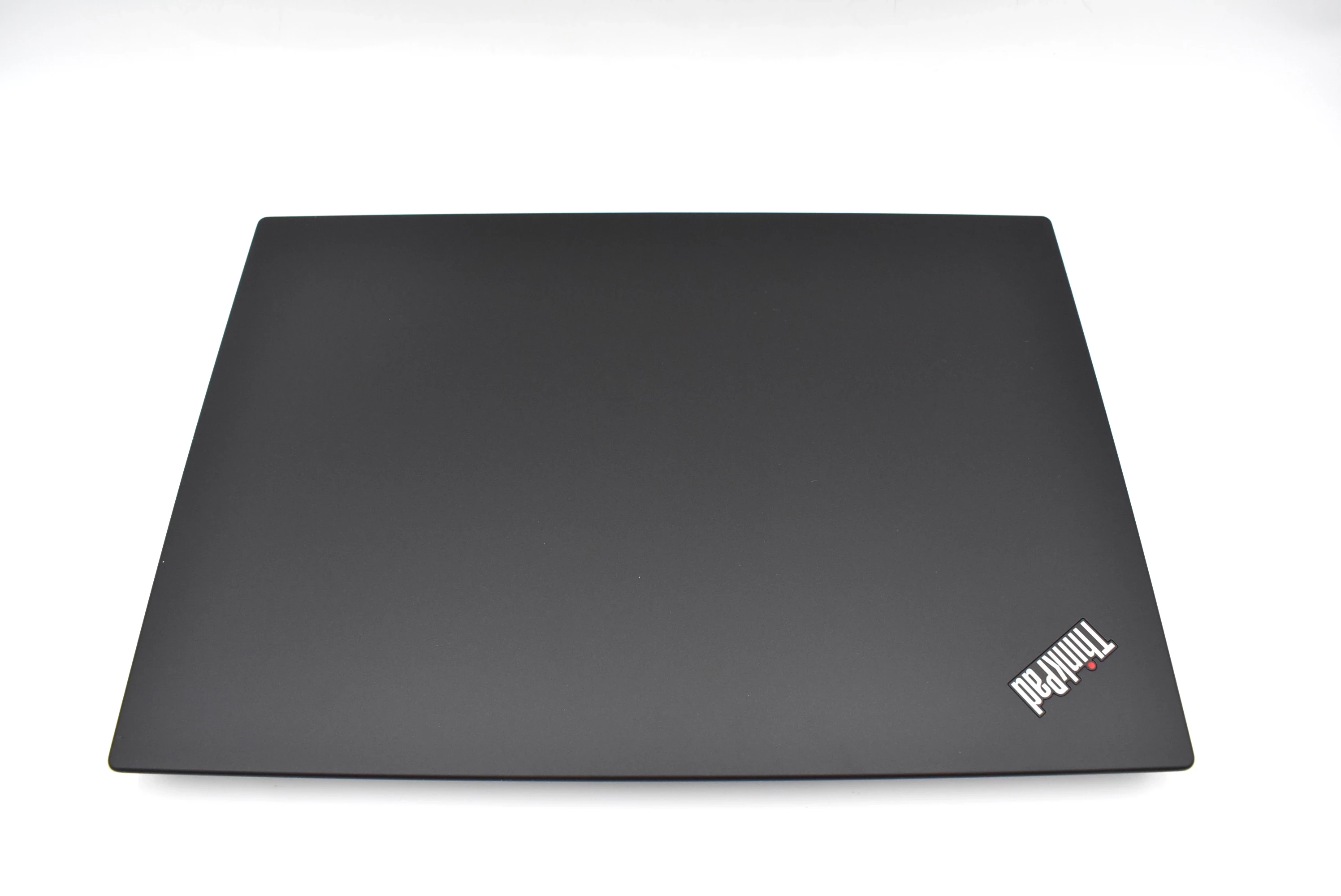 laptop-lenovo-thinkpad-x13-gen-1-133-amd-ryzen-5-8-gb-256-gb-czarny-przekatna-ekranu-1330