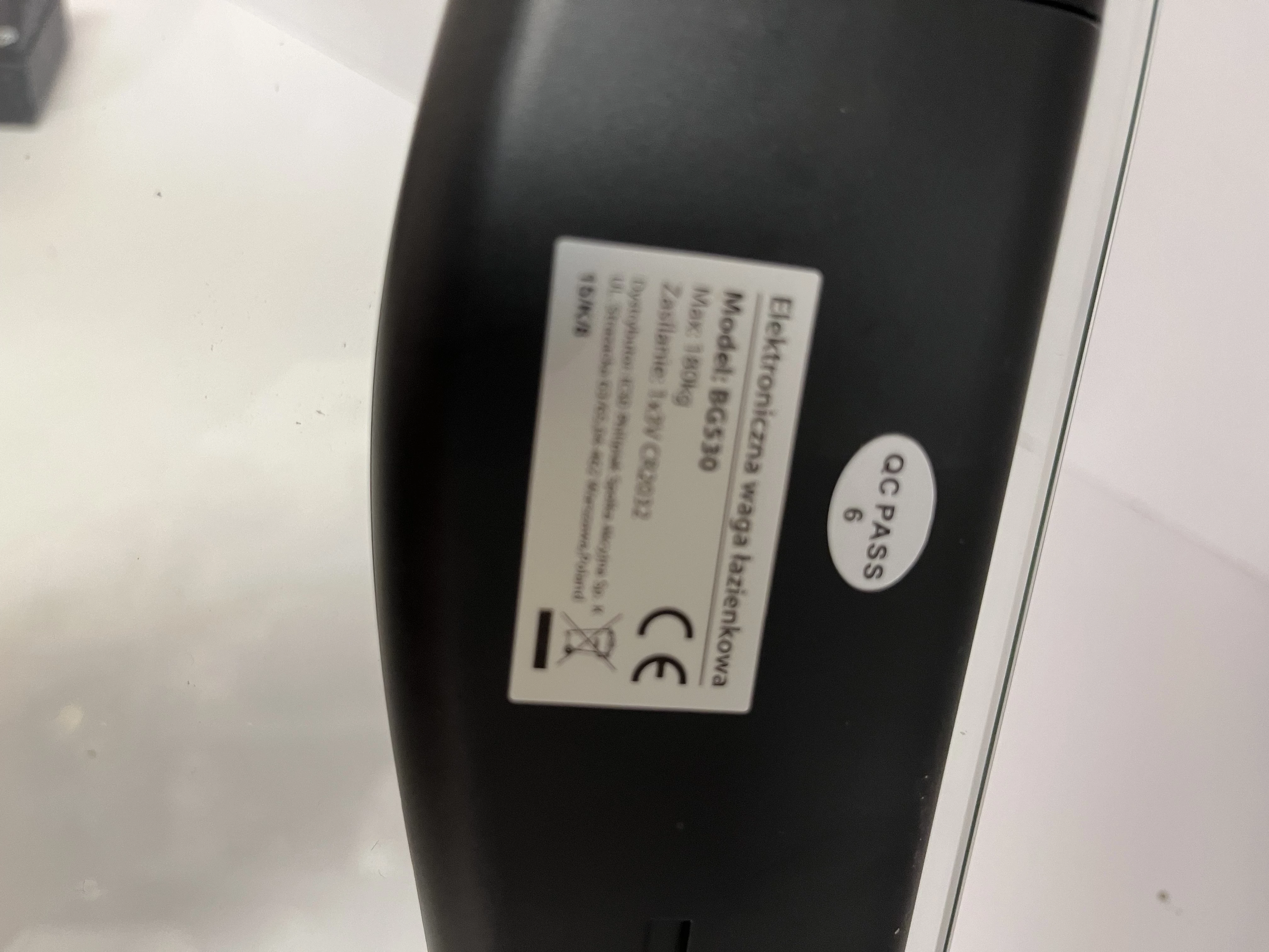 waga-lazienkowa-ricco-bg530-kolor-dominujacy-przezroczysty