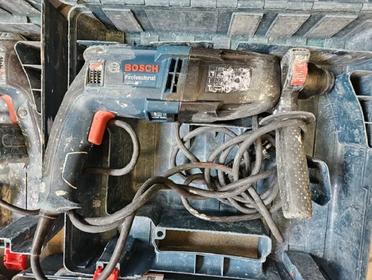 WIERTARKA BOSCH GBH 240 PROFESSIONAL 790 W + WALIZKA