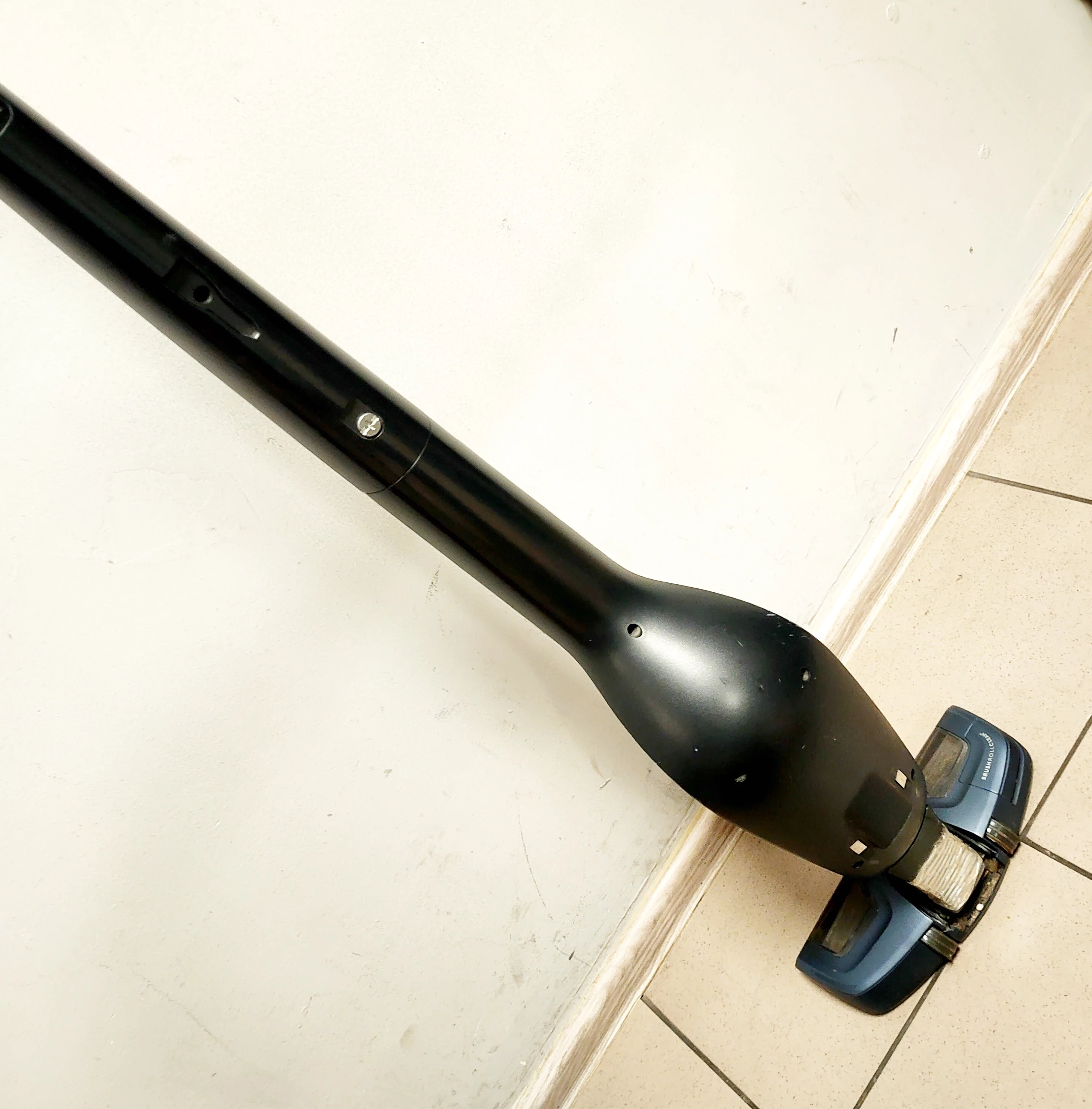 odkurzacz-pionowy-bezprzewodowy-aeg-cx7-2-i360-kod-producenta-cx7