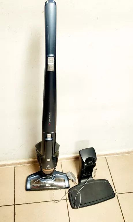 odkurzacz-pionowy-bezprzewodowy-aeg-cx7-2-i360-plac-daszynskiego-5-czestochowa-sj