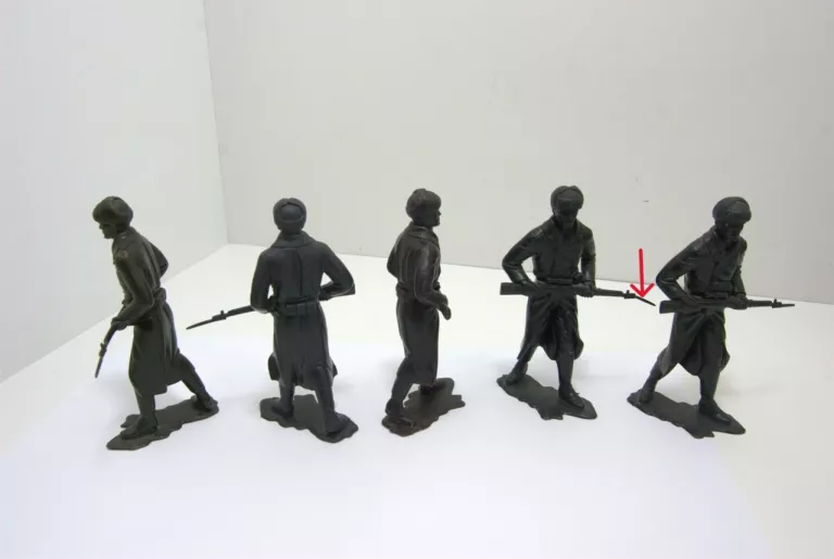doniecka-fabryka-zabawek-ii-wojna-swiatowa-figurki-product-id