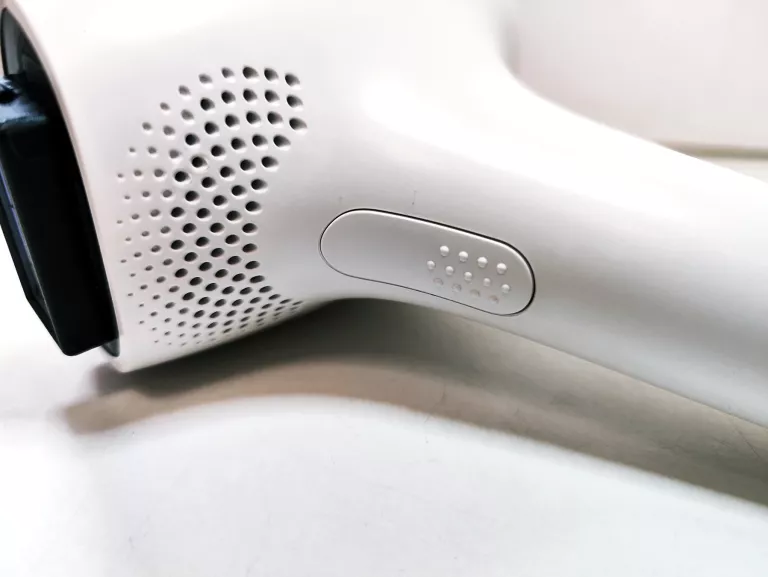 DEPILATOR LASEROWY PHILIPS LUMEA ADVANCED SC1999/00 /KOMPLET