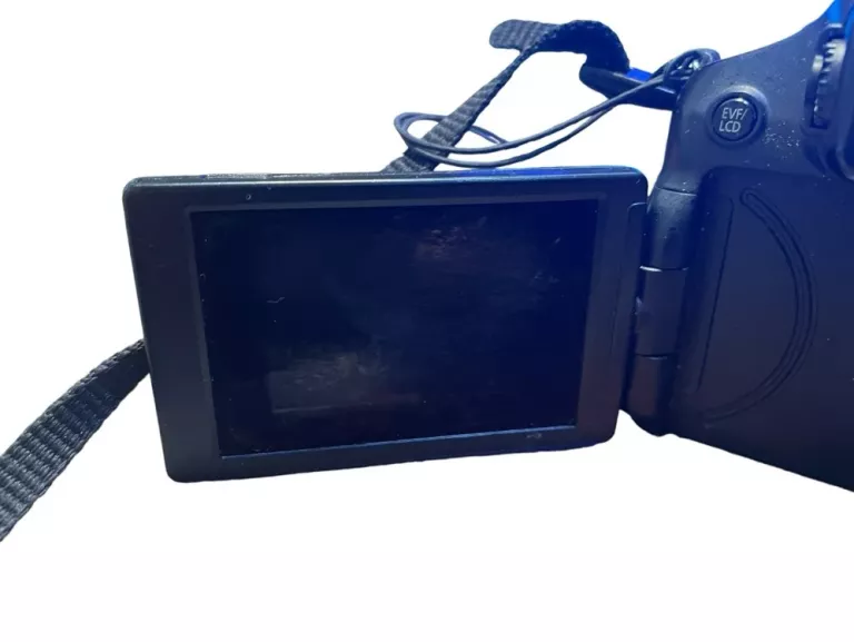 APARAT PANASONIC LUMIX DMC-FZ200 + ETUI+ OKABLOWANIE