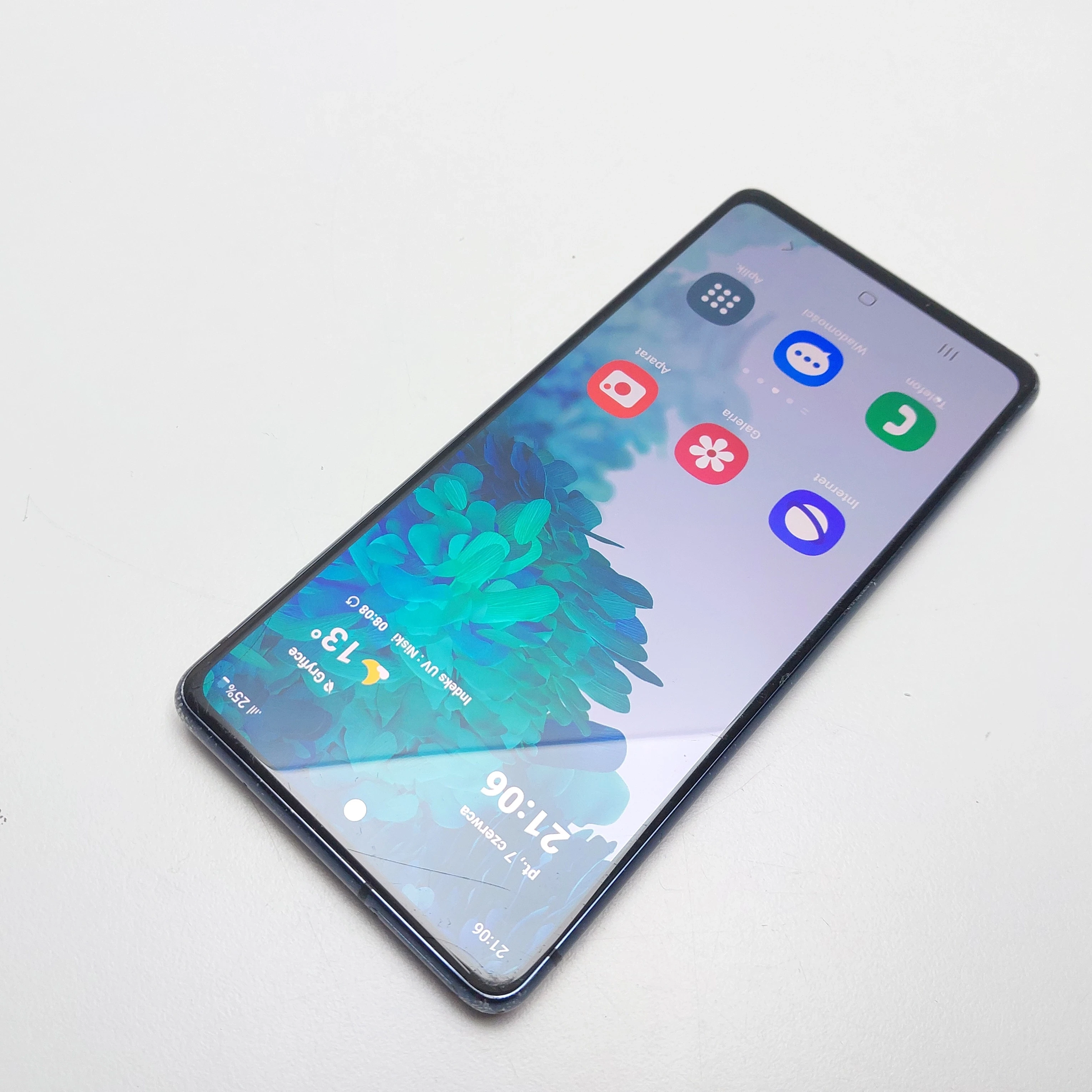 telefon-samsung-galaxy-s20-fe-6128gb-ean-gtin-8806090709739