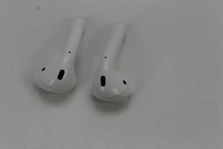 sluchawki-apple-airpods-2-stan-bdb-faktura-marka-apple