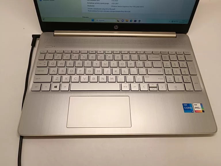 LAPTOP HP 15S-FQ2008NW 15,6"/I5-1135G7/8GB/1TB SSD