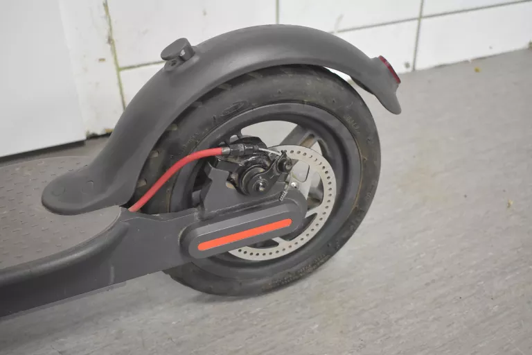 HULAJNOGA XIAOMI MI ELECTRIC SCOOTER M365 PRO 2 CZARNA 600 W 20 KM/H