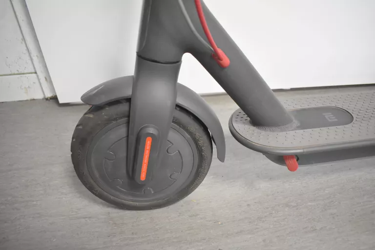 HULAJNOGA XIAOMI MI ELECTRIC SCOOTER M365 PRO 2 CZARNA 600 W 20 KM/H