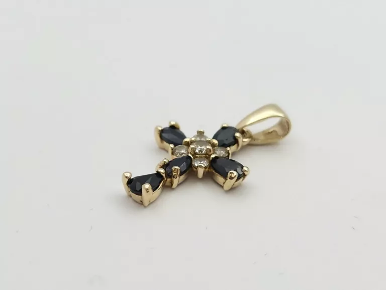 ZŁOTA ZAWIESZKA KRZYŻ CYRKONIE - 585 14K 2,05G