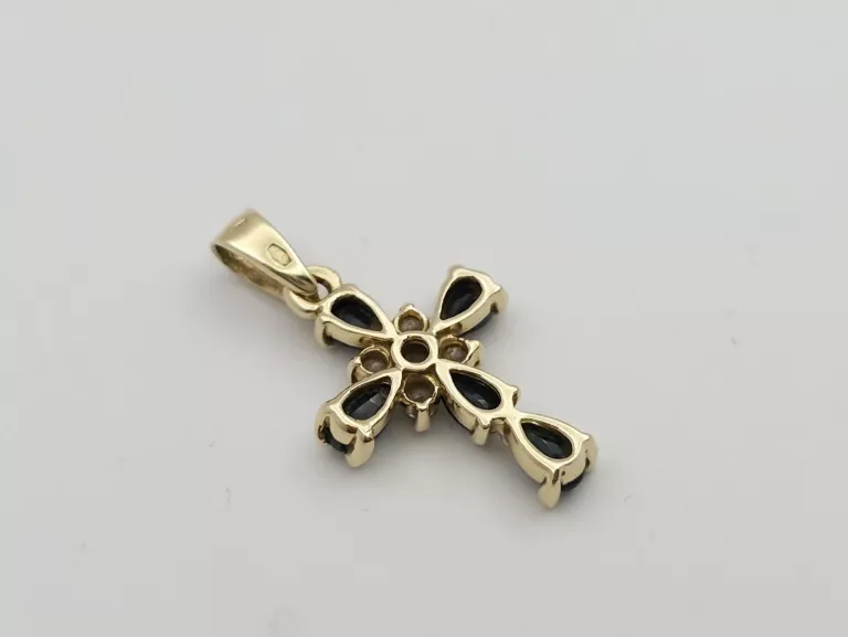 ZŁOTA ZAWIESZKA KRZYŻ CYRKONIE - 585 14K 2,05G