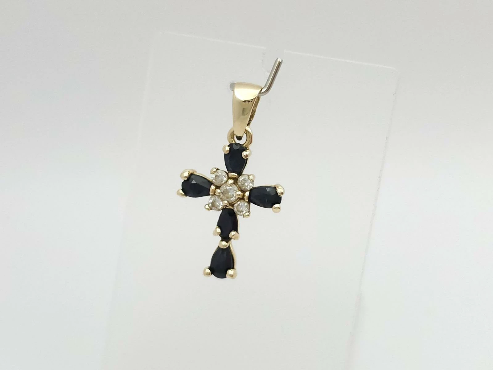 zlota-zawieszka-krzyz-cyrkonie-585-14k-205g-proba-zlota-585