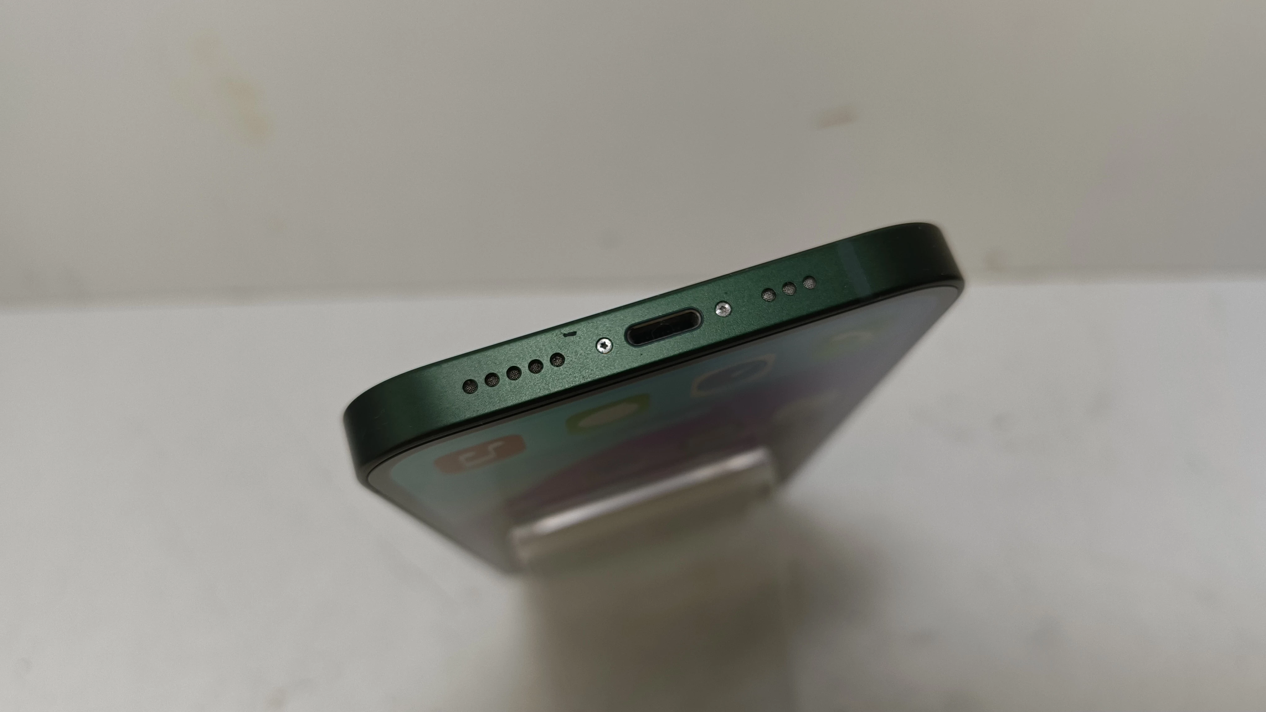 telefon-iphone-13-128gb-kondycja-100-gwarancja-play-ean-gtin-194253128915