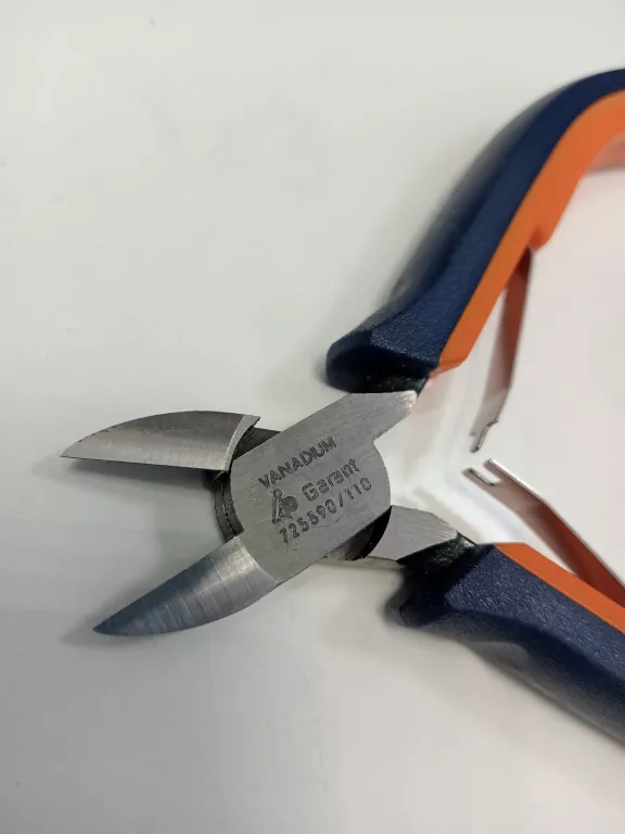 PRECYZYJNE BOCZNE SZCZYPCE TNĄCE GARANT 725390/110