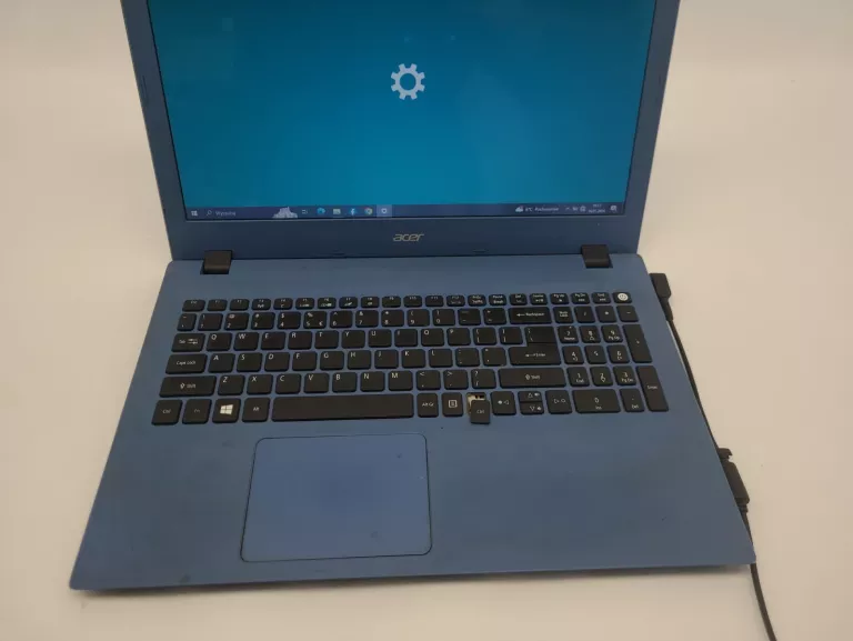 laptop-acer-aspire-e5-573-core-i3-4gb-rodzaj-karty-graficznej-grafika-zintegrowana