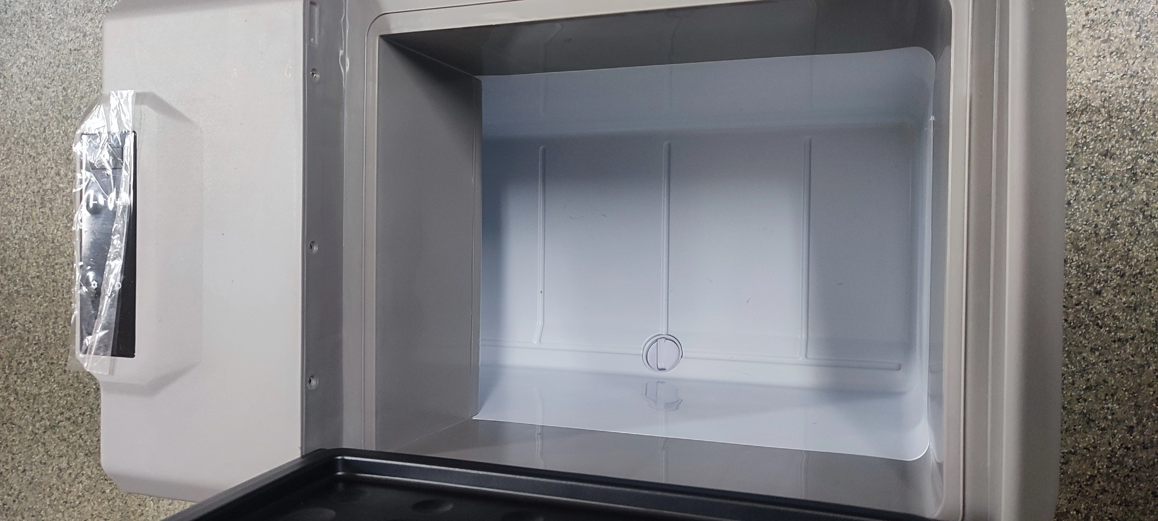 lodowka-samochodowa-na-kolkach-meteor-cx40-40l-model-cx40