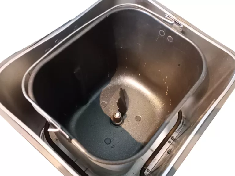 wypiekacz-do-chleba-severin-bm-3990-kolor-dominujacy-ecru