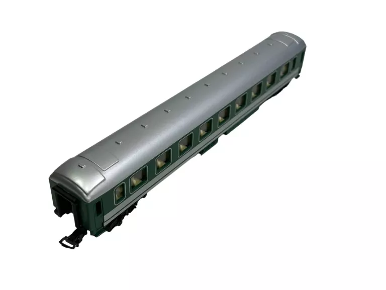WAGONY PASAŻERSKIE - WAGON OSOBOWY PKP H0 - 1:87
