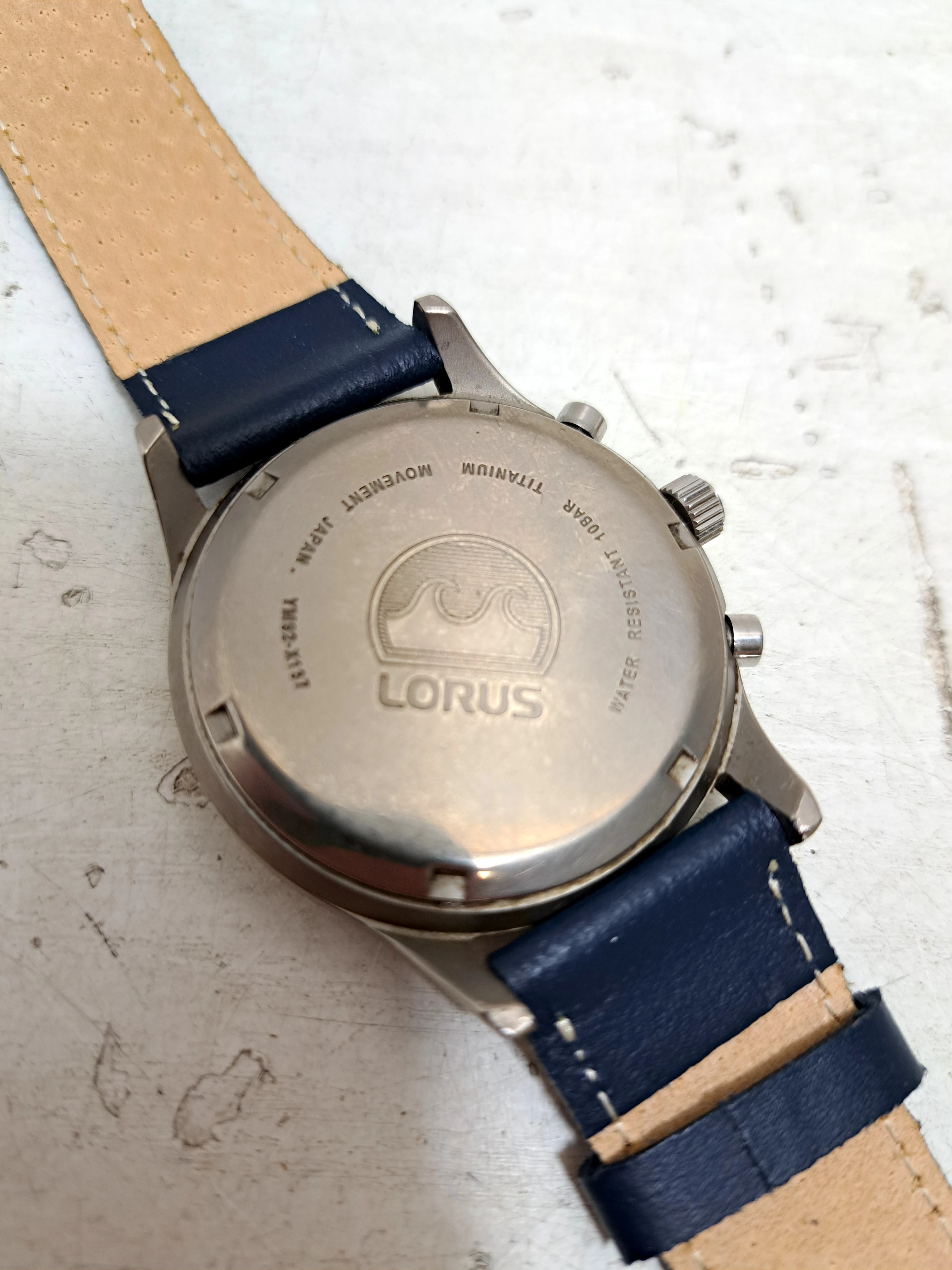 zegarek-lorus-ym92-x137-rodzaj-analogowe