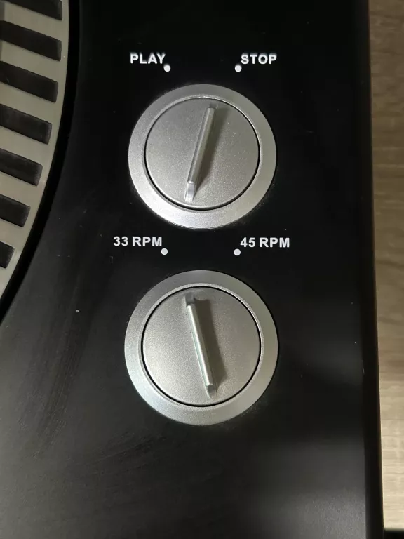GRAMOFON KRUGER MATZ KM0517 TT-602