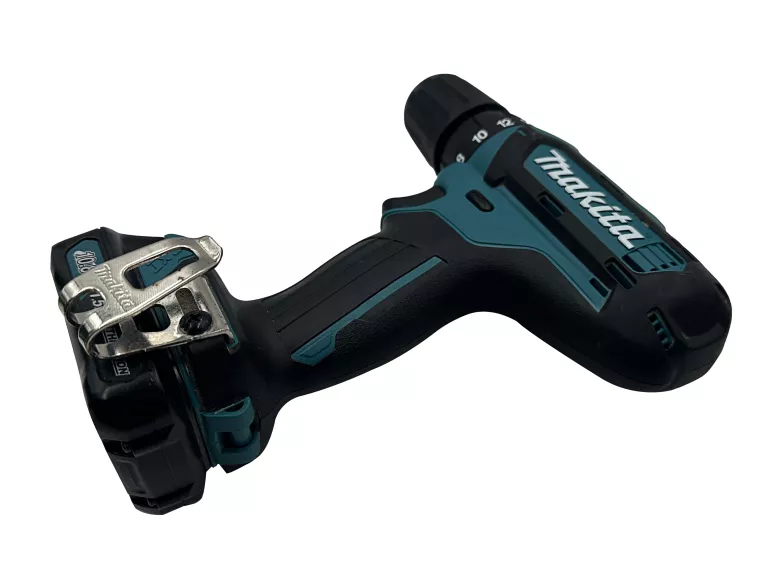 wkretarka-makita-df331d-aku-15ah-ladowarka-pojemnosc-akumulatora-15