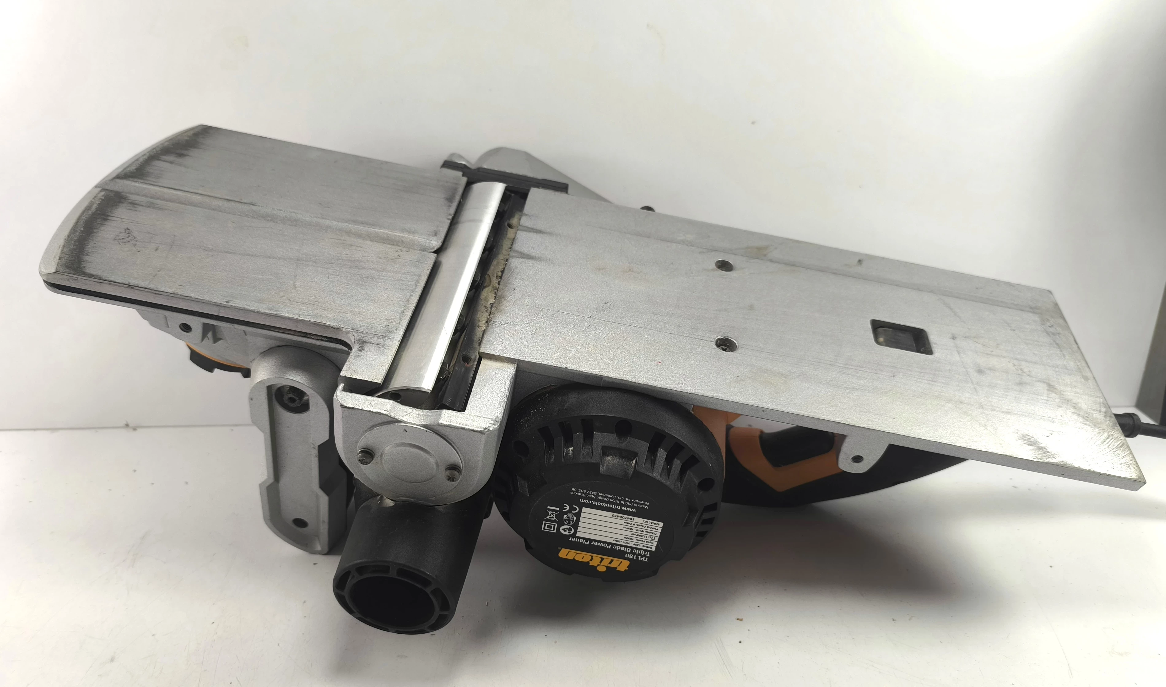 strug-ciesielski-triton-tpl180-glebokosc-strugania-350