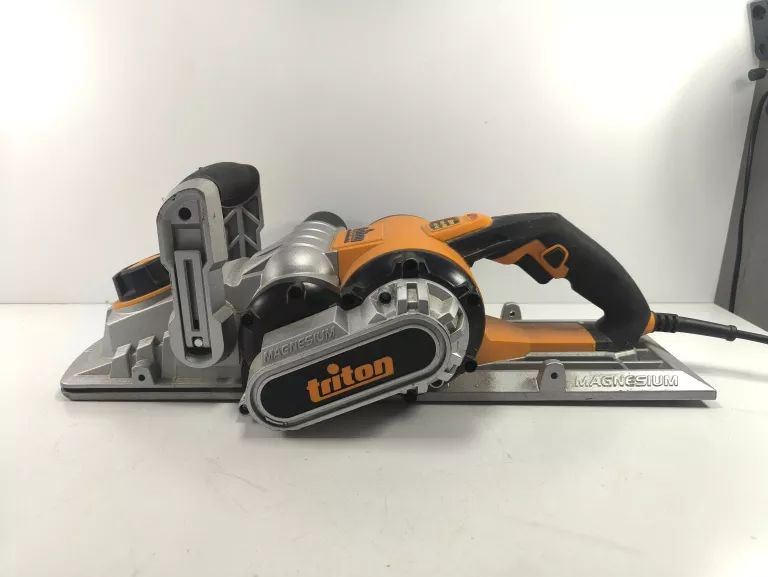 strug-ciesielski-triton-tpl180-28-czerwca-126-poznan-ska-x