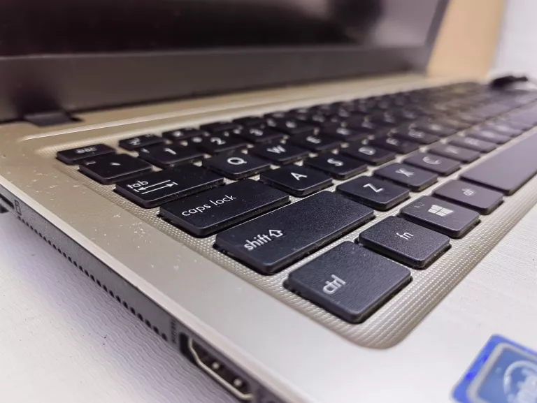 LAPTOP ASUS VIVOBOOK X540NA WIN10 4/240GB SSD/ CPU N3350+ŁAD