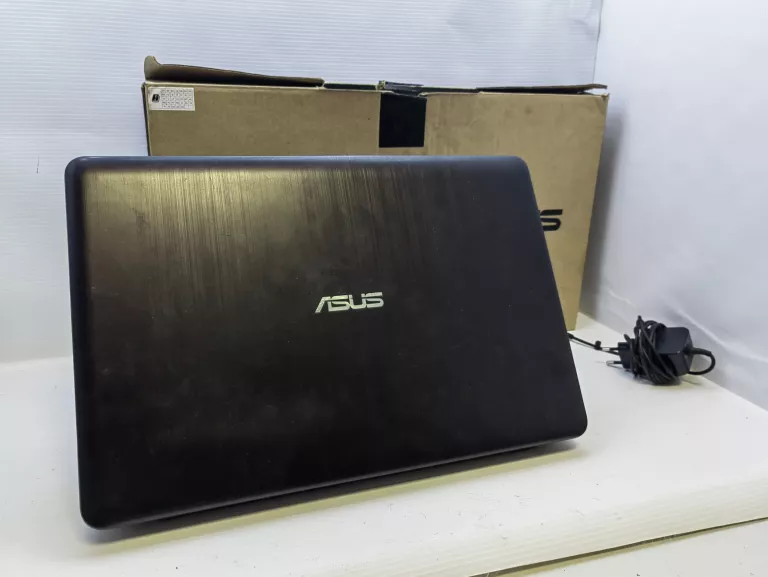 LAPTOP ASUS VIVOBOOK X540NA WIN10 4/240GB SSD/ CPU N3350+ŁAD