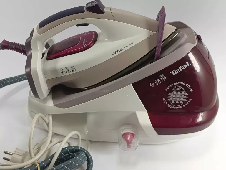 stacja-parowa-tefal-express-auto-control-gv7781-model-gv7781