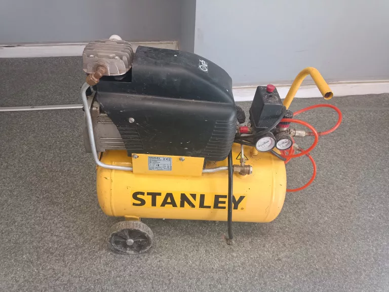 KOMPRESOR STANLEY D 210/8/24