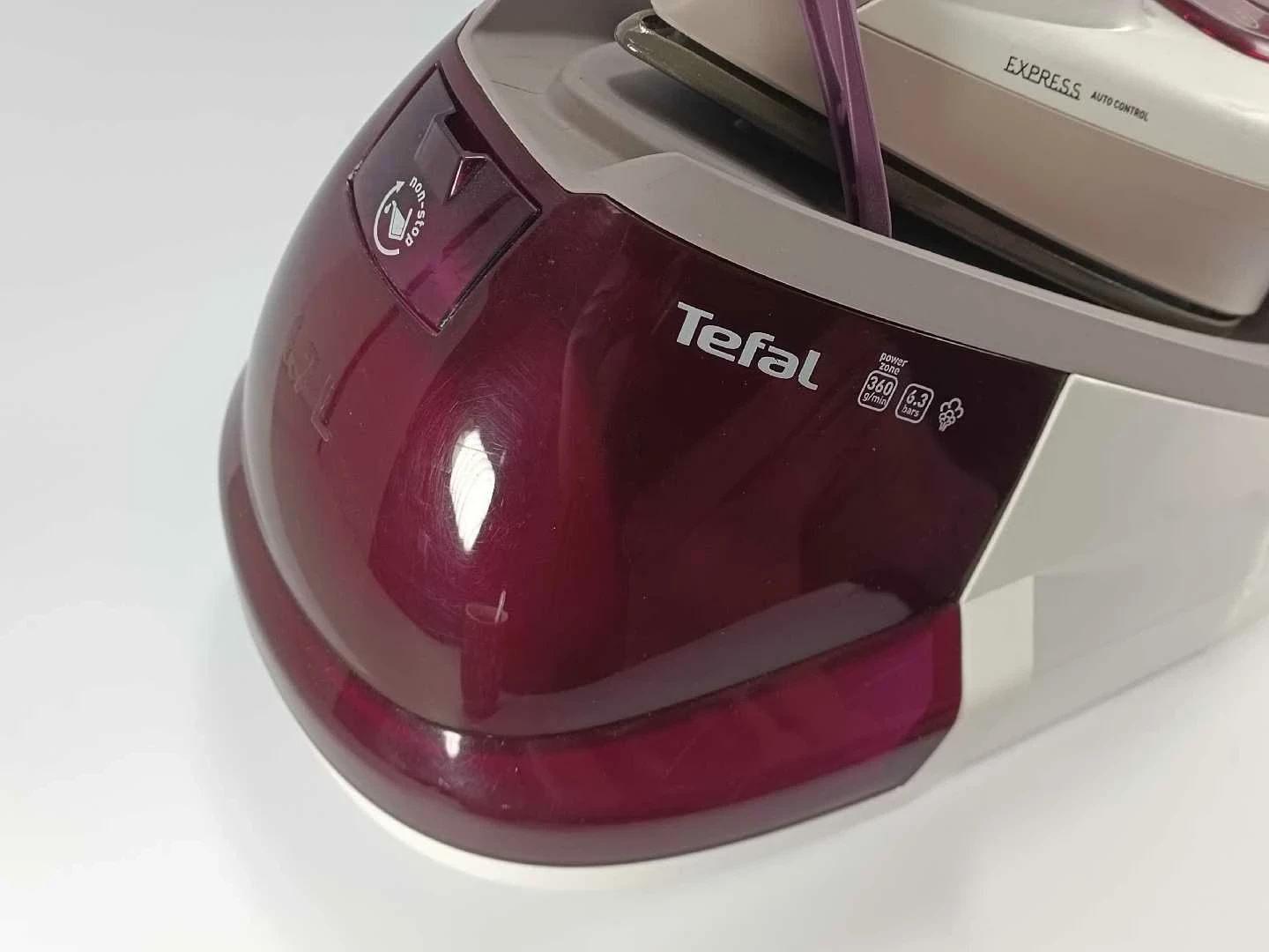 stacja-parowa-tefal-express-auto-control-gv7781-stan-uzywany