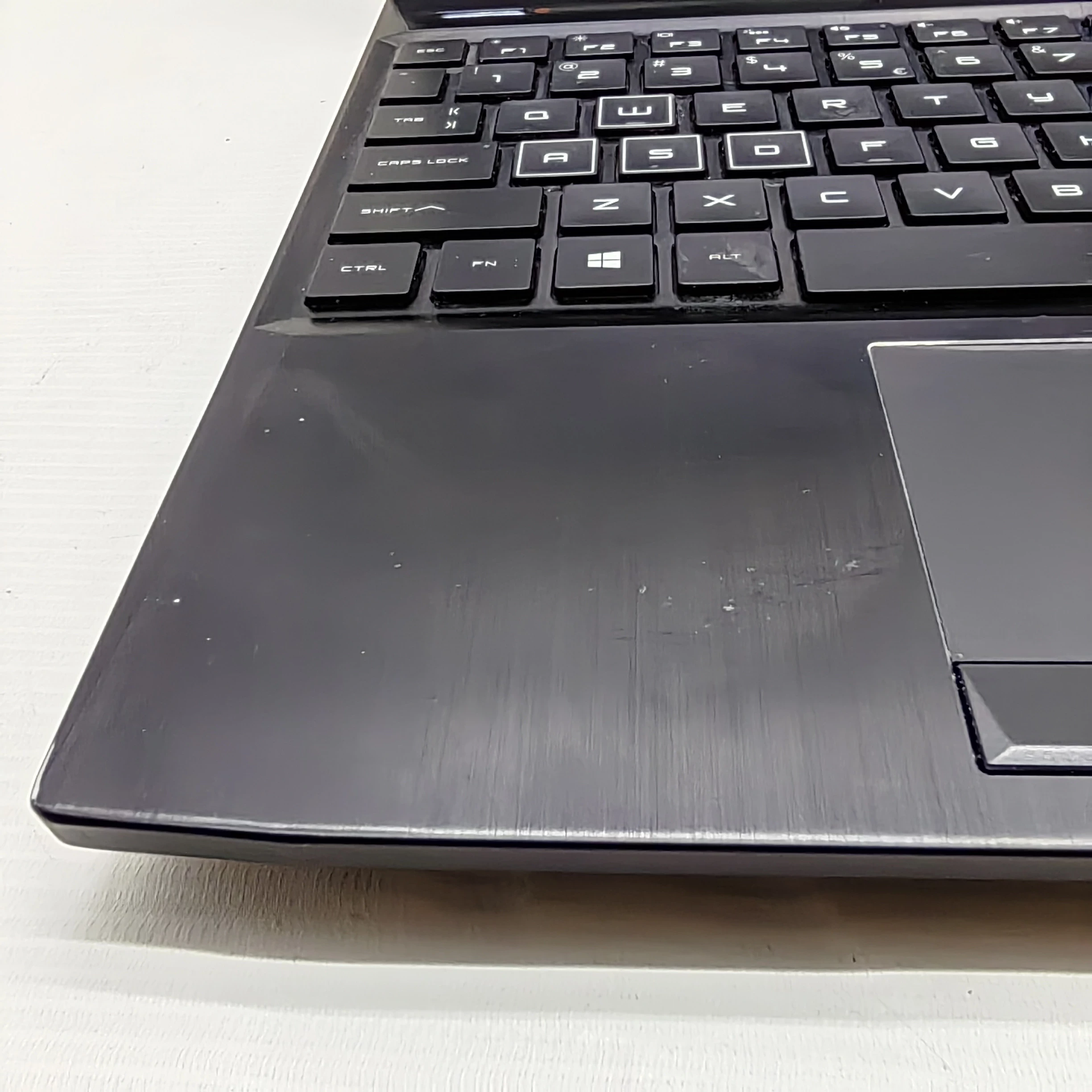 laptop-hp-omen-15-dc0005nw-kod-producenta-hp-omen-15-dc0005nw-i5-756g-gtx1050-8gb