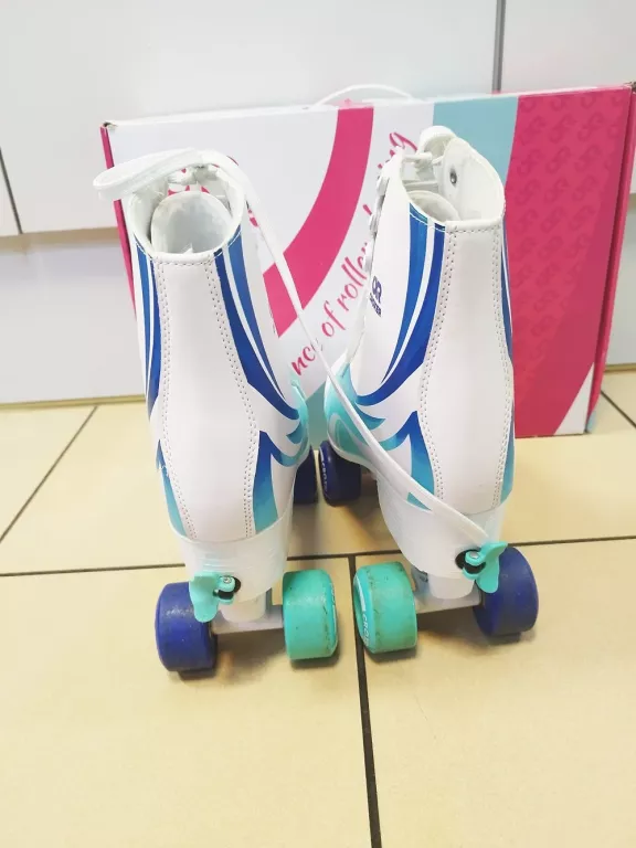 wrotki-croxer-evita-mint-39-42-ean-gtin-5902276693113