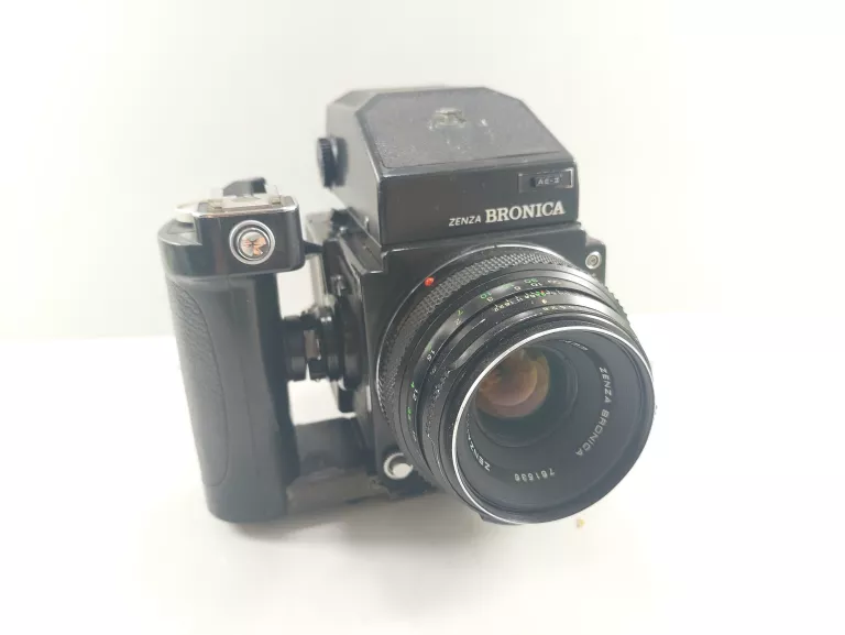 ZENZA BRONICA ETR S AE-II @OPIS