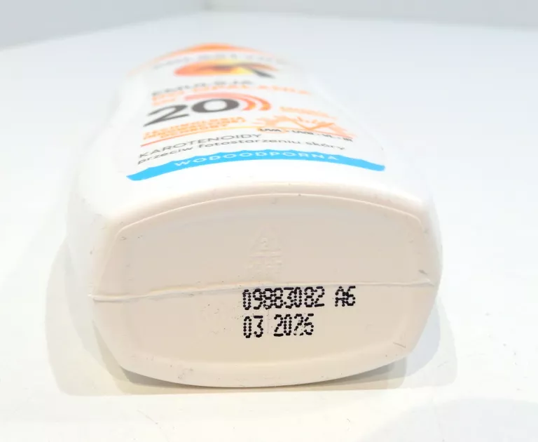 KOLASTYNA EMULSJA DO OPALANIA SPF 20 200 ML WODOODPORNA