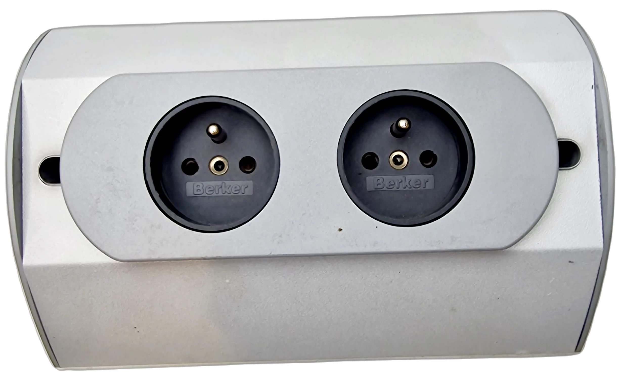 gniazdo-meblowe-ikea-ean-gtin-711719183662