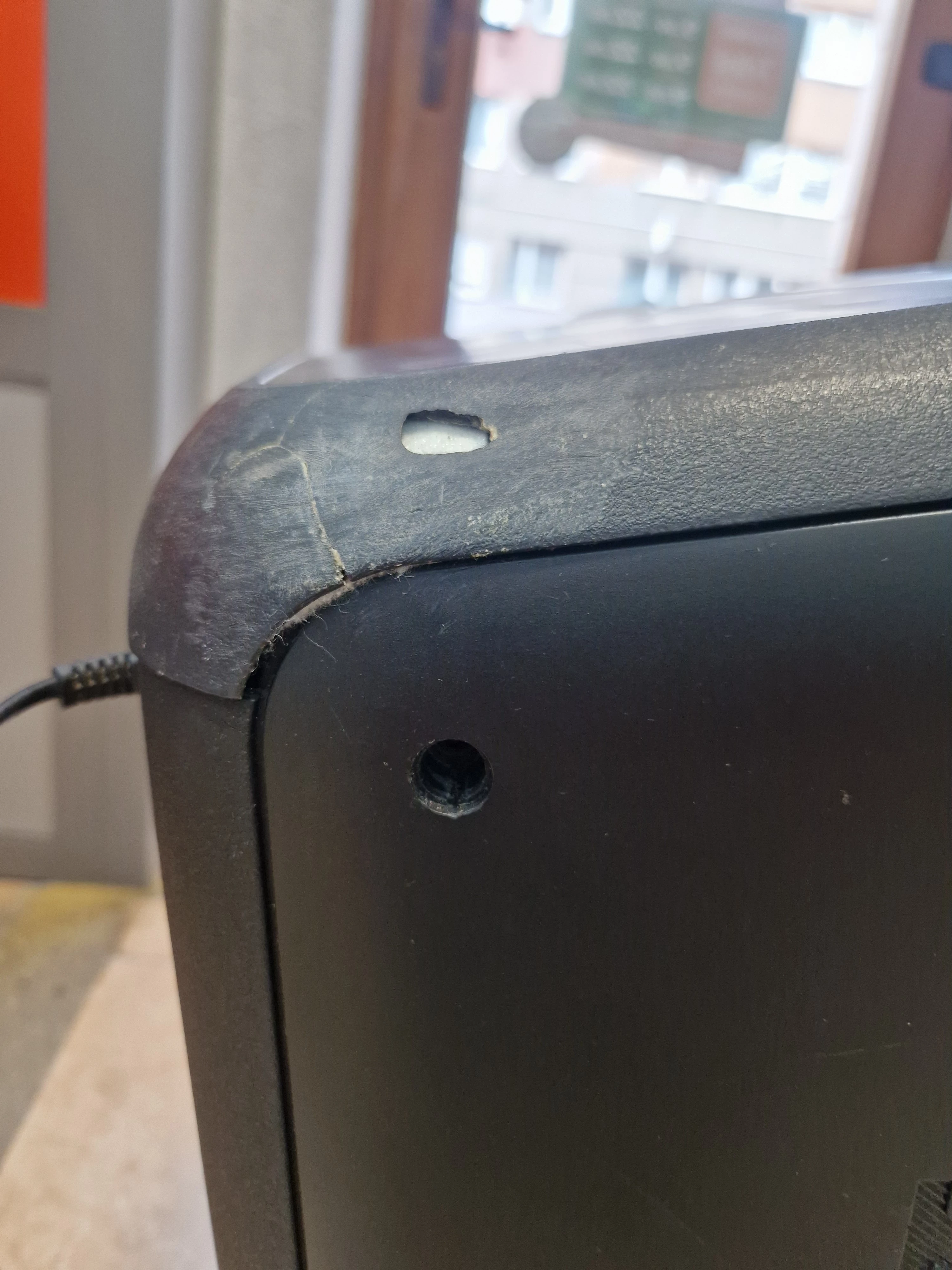 glosnik-sony-gtk-xb7-bez-pilota-zasilanie-sieciowe