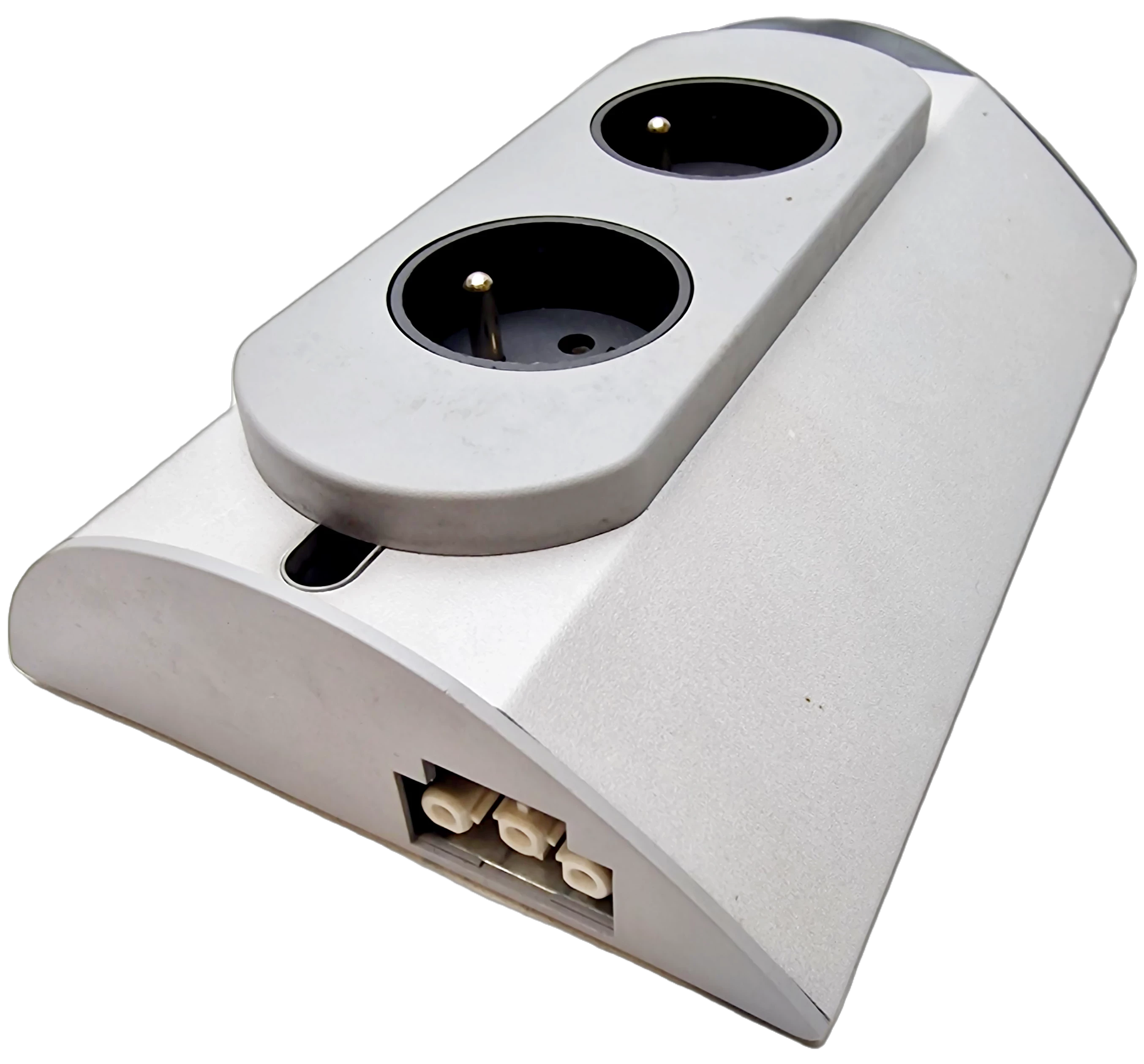 gniazdo-meblowe-ikea-liczba-gniazdek-18714-2