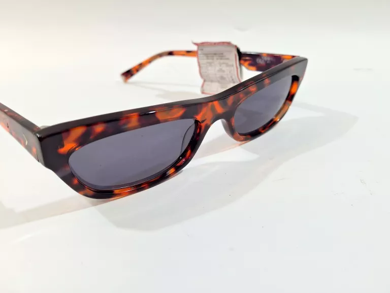 OKULARY PRZECIWSŁONECZNE KENDALL+KYLIE KK5054