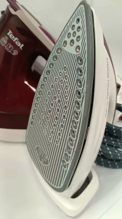 ŻELAZKO TEFAL GV4630 2200 W
