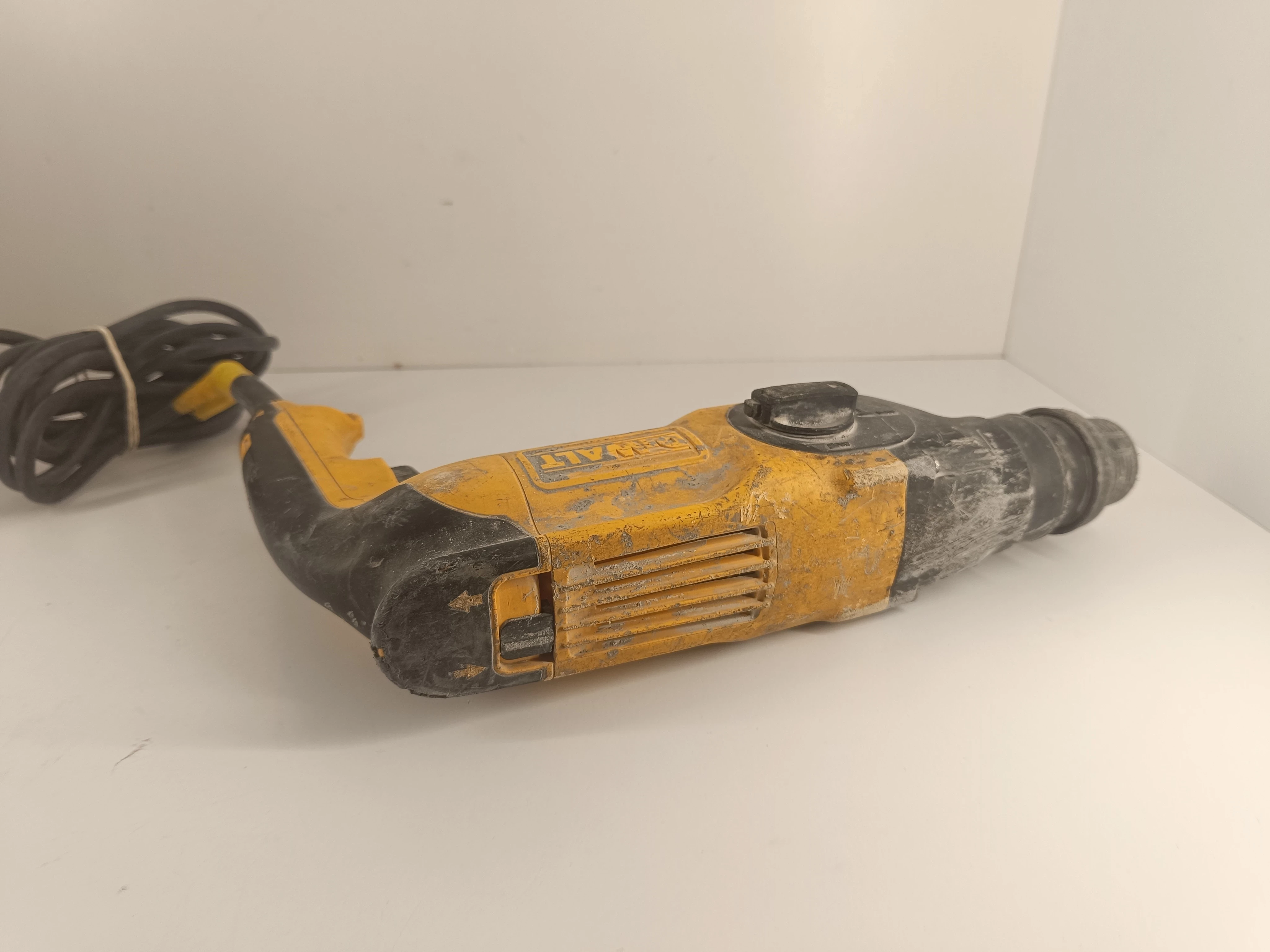 mlotowiertarka-dewalt-d25103-funkcyjnosc-205137-222597