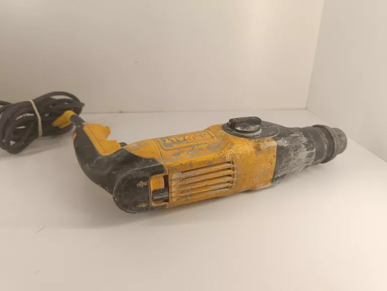 mlotowiertarka-dewalt-d25103-funkcyjnosc-205137-222597