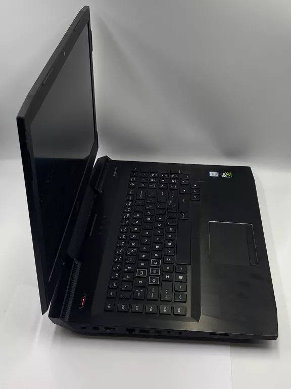 laptop-hp-omen-17-an103nw-i5-8300h-16-gb256-gb-ssdgeforce-gtx-1050-win-1-rozdzielczosc-px-4474-211457