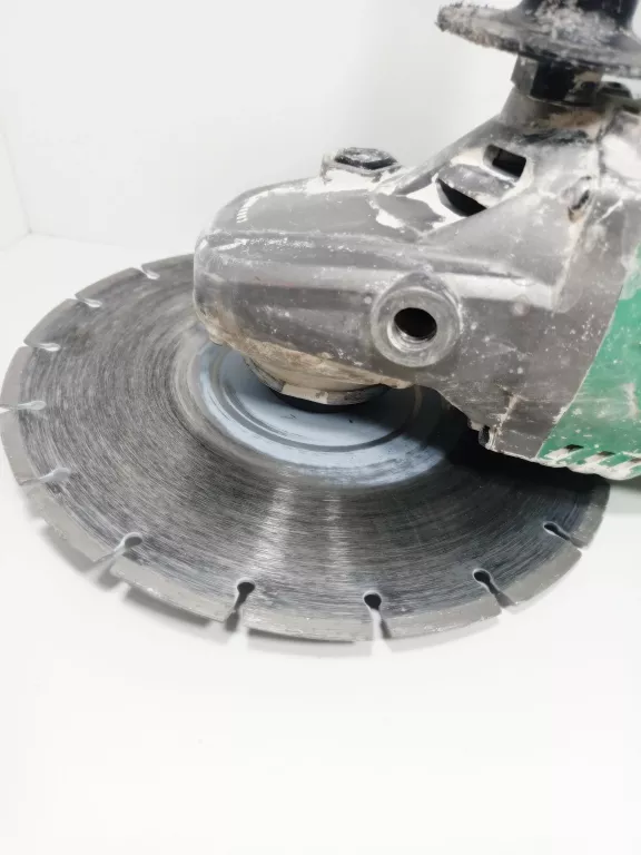 SZLIFIERKA KĄTOWA HITACHI G23SW2